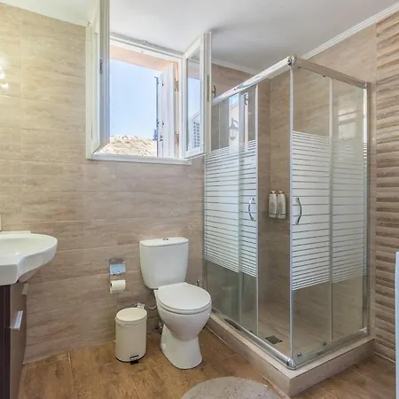 Tatil Evi Angels' Home- Modern & Comfy, Fully Equipped 3bd *